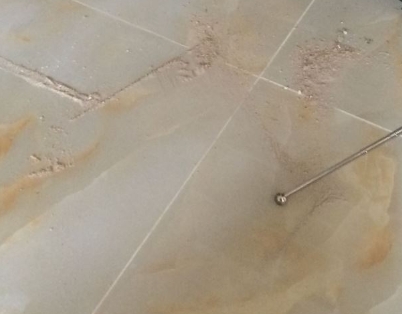 延庆瓷砖空鼓维修公司分享粘合剂选择不当在瓷砖铺贴过程中可能导致以下问题